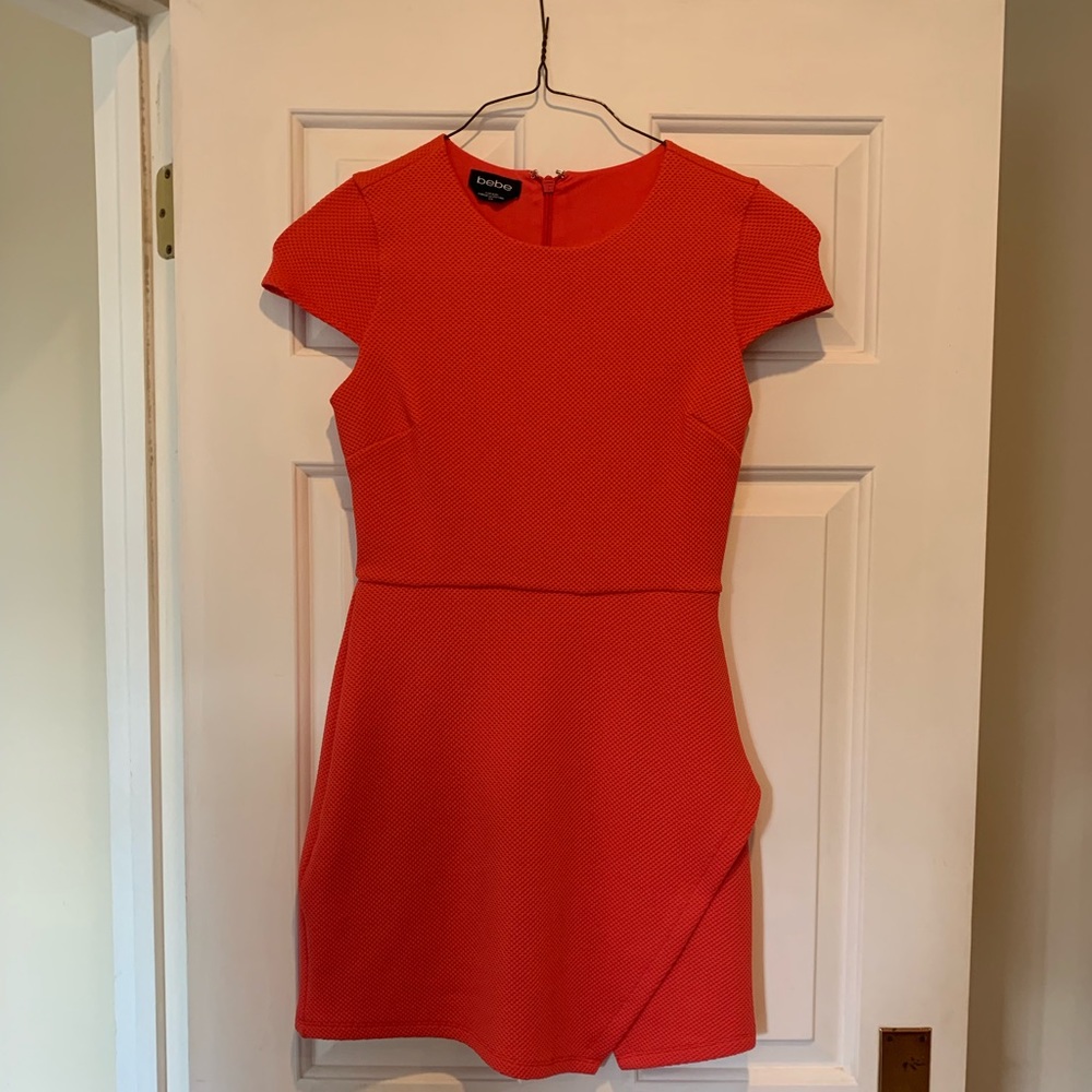 Bebe dress